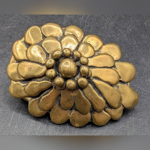 Stephen Burr Signed Brass Brutalist Floral Belt Buckle, 1970s Brass, 1" Opening - Picture 1 of 13